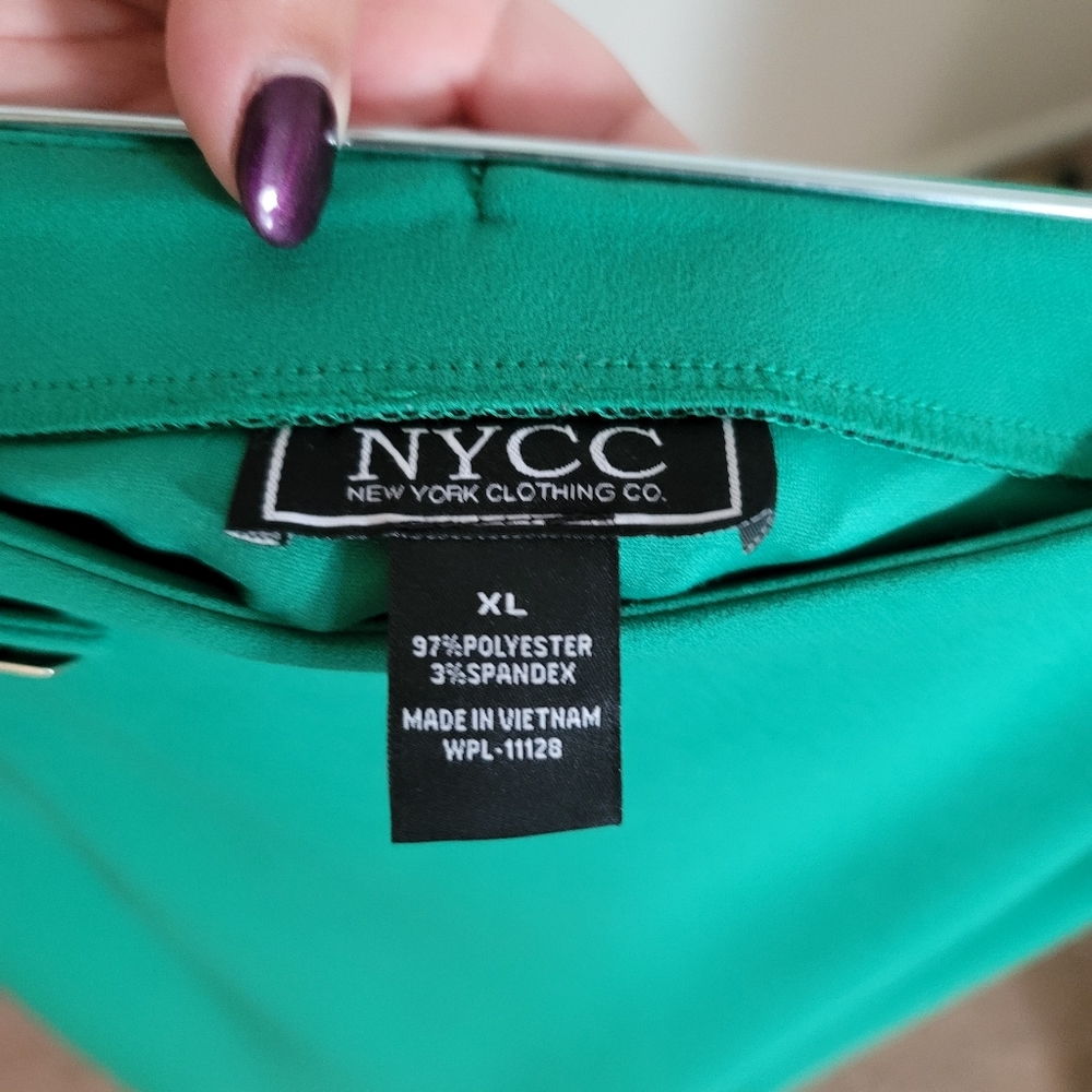 NYCC Green Skirt XL